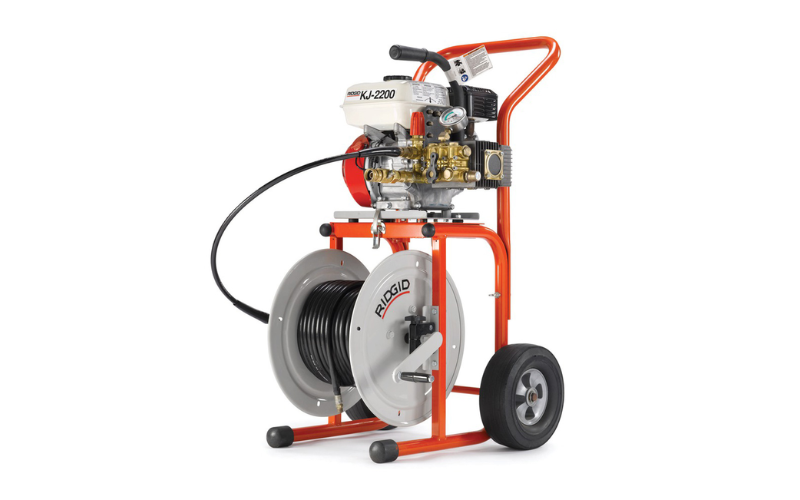 Thông cống nghẹt bằng máy áp lực cao